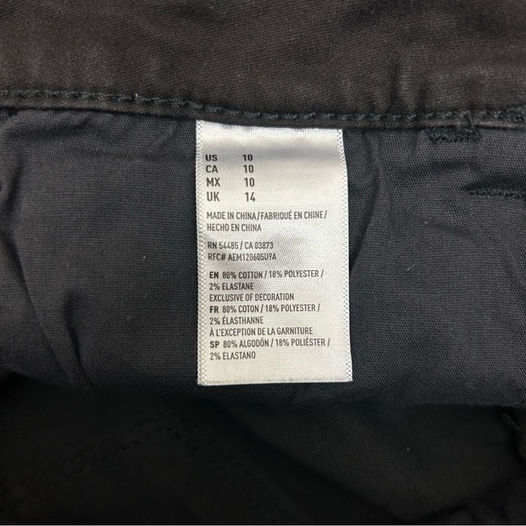 American Eagle Black Hi Rise Shortie Shorts Size 10 - Picture 6 of 10